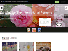 Tablet Screenshot of naturalperfumeacademy.com